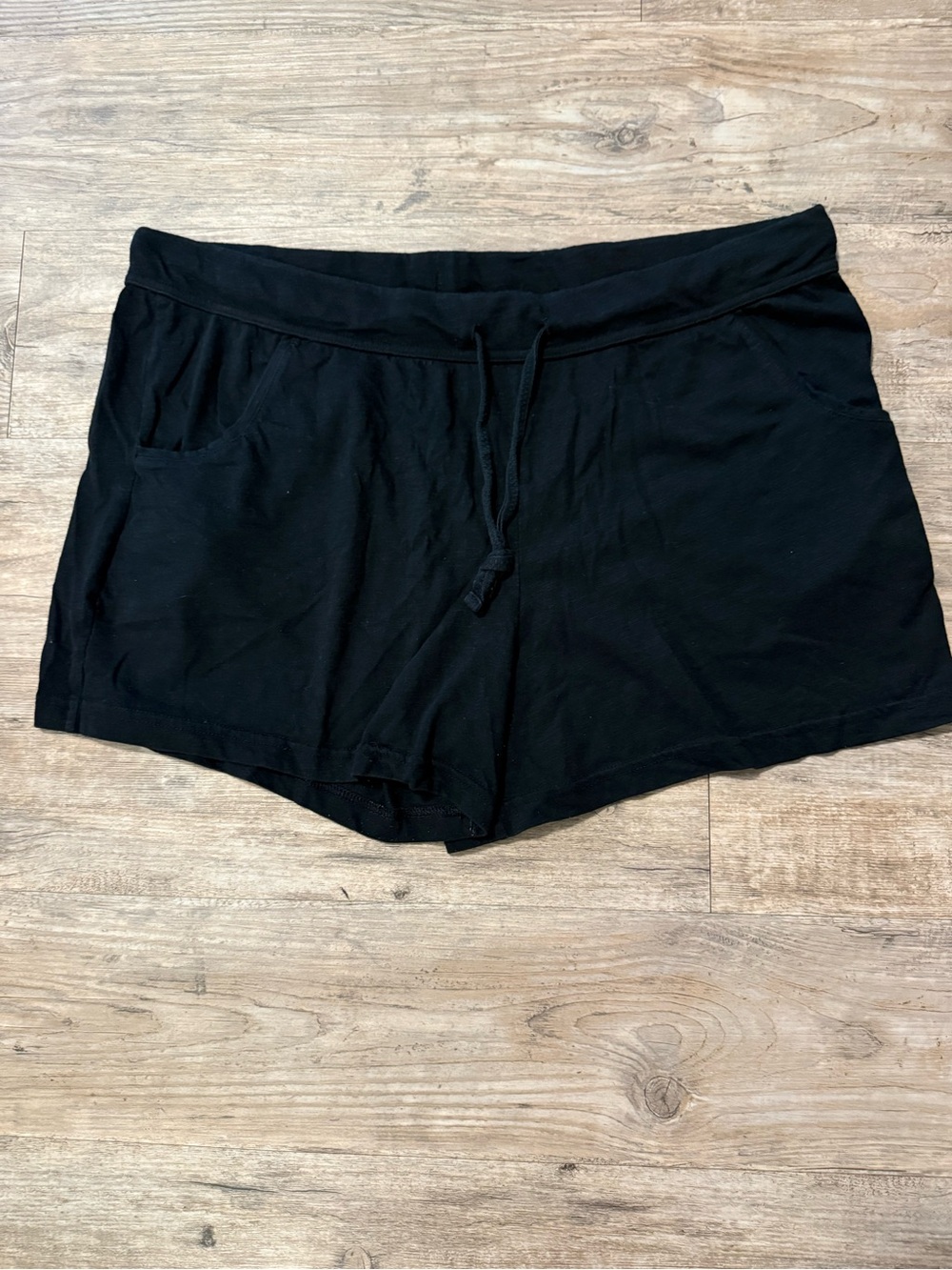 Gilligan & O'Malley Black Drawstring Athletic Shorts with Pockets
